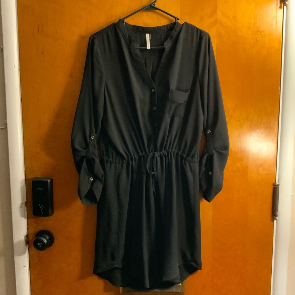 Black sheer 3/4 sleeve dress knee length